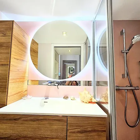 Luxury Family Near The Eiffel Tower Apartment *